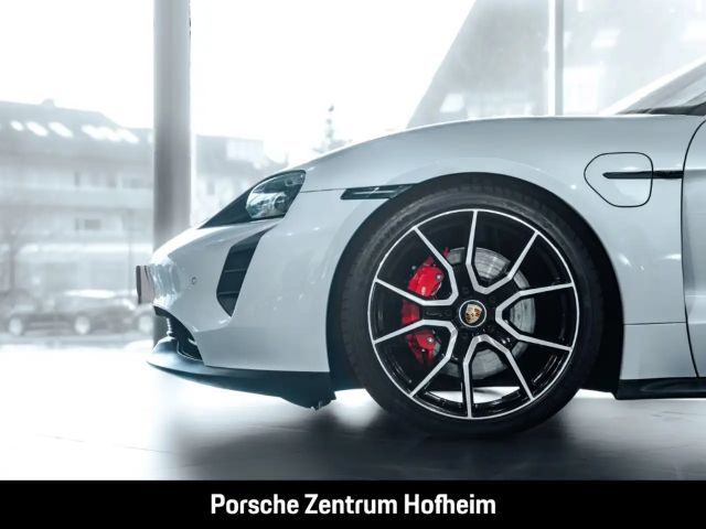 Porsche Taycan 4S