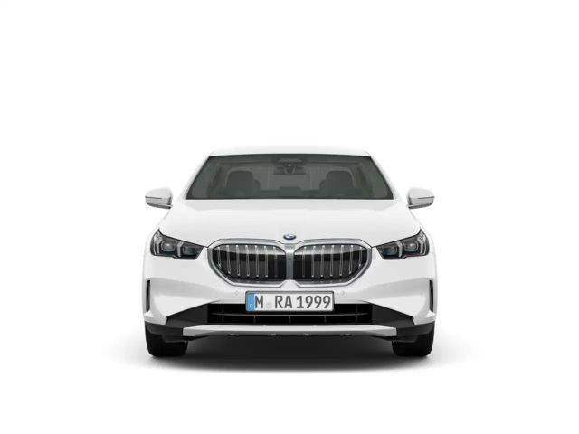 BMW 520 520d M-Sport Sedan