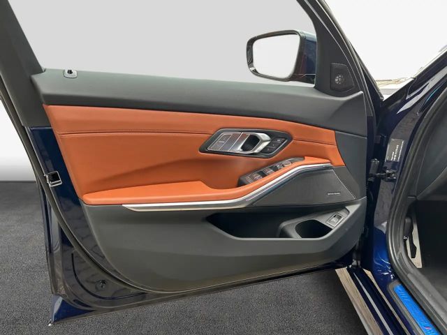 BMW 330 330d Touring xDrive