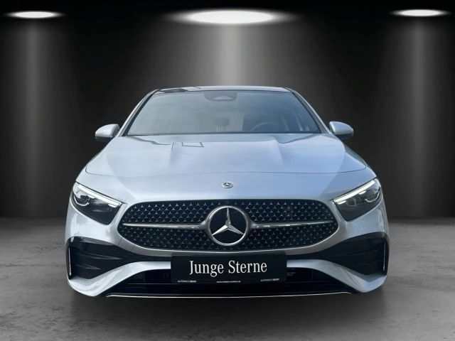Mercedes-Benz A 250 4MATIC AMG Line