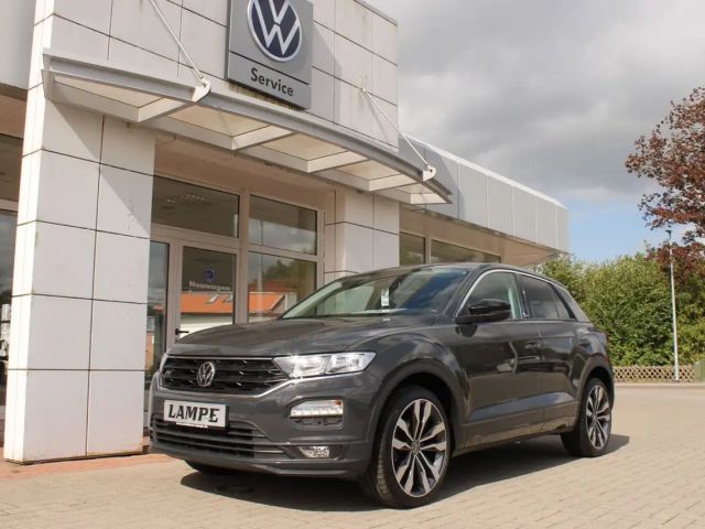 Volkswagen T-Roc 1.5 TSI DSG R-Line