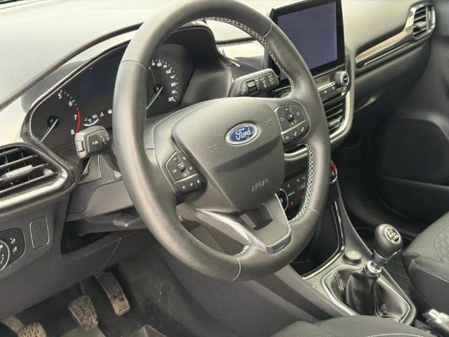 Ford Puma EcoBoost Titanium