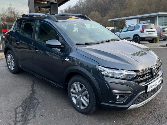 Dacia Sandero Comfort Stepway TCe 90