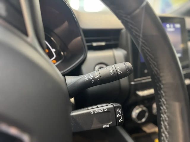 Renault Clio E-Tech Hybrid Intens