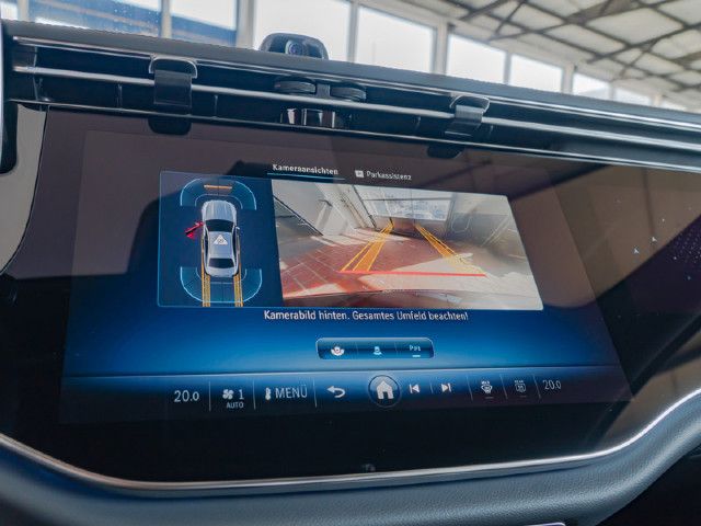 Mercedes-Benz E 200 4MATIC Sedan