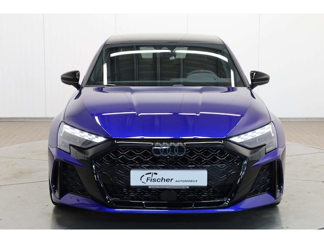 Audi RS3 Quattro S-Tronic Sedan