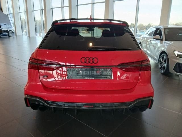 Audi A6 e-tron Avant Performance Quattro