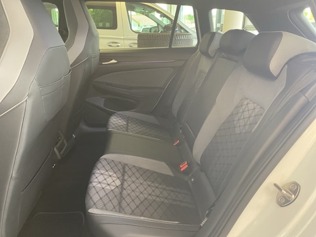 Volkswagen Golf 1.5 TSI Golf VIII Variant