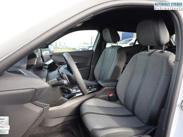 Peugeot 2008 Allure Pack Hybrid