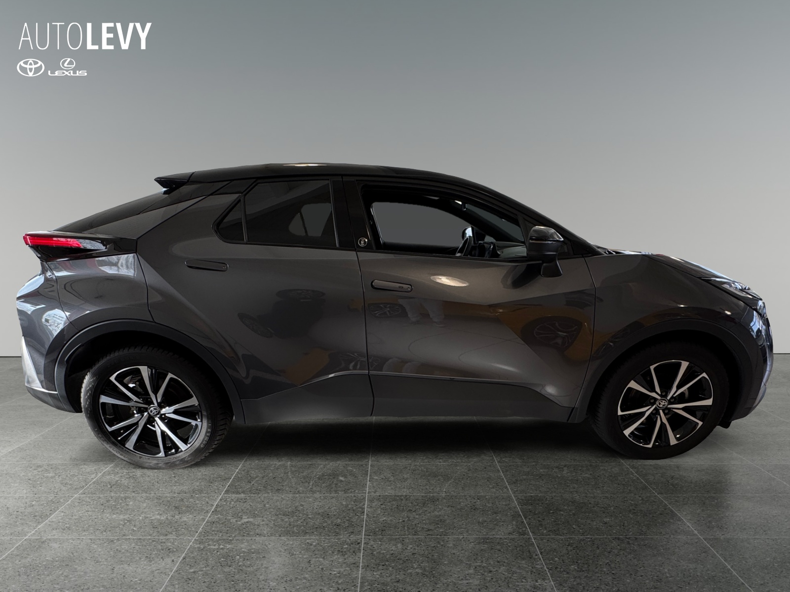 Toyota C-HR 5-deurs Team D Technik