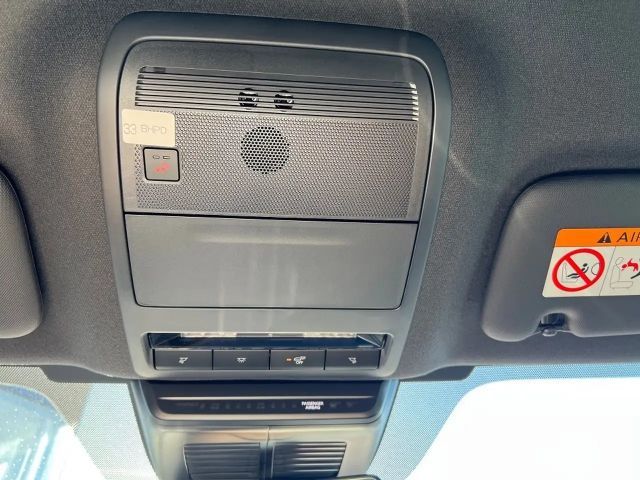 Mazda 3 2.5L Homura SkyActiv