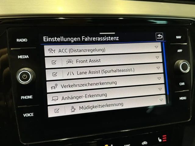 Volkswagen Passat 4Motion R-Line