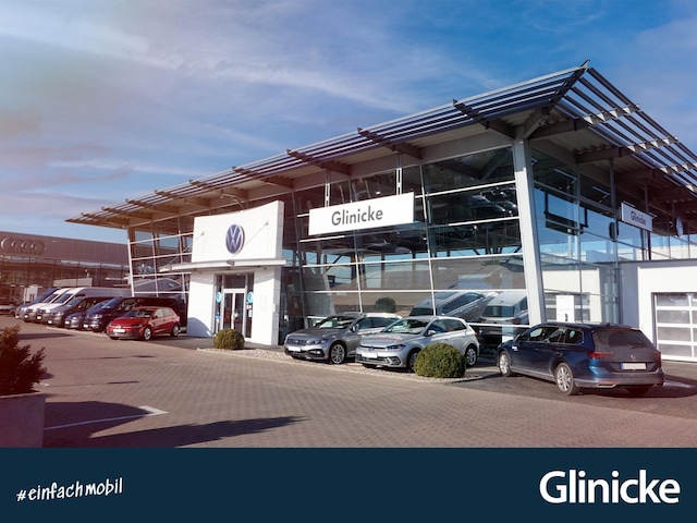 Volkswagen Golf R-Line Variant