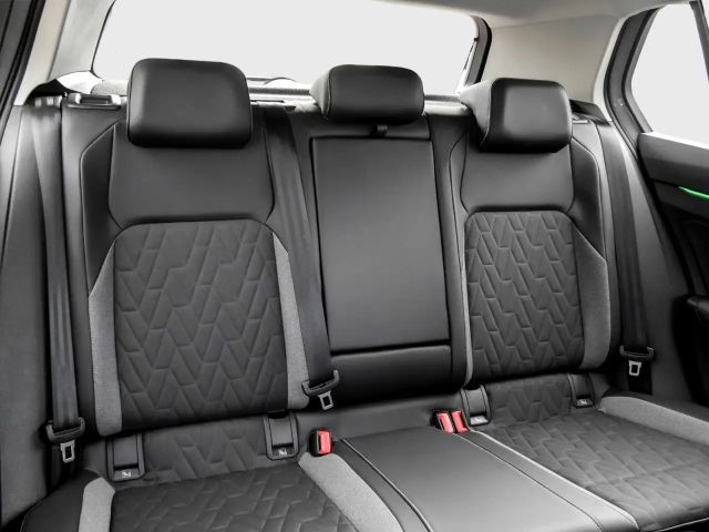 Volkswagen Golf 2.0 TDI DSG Golf VIII