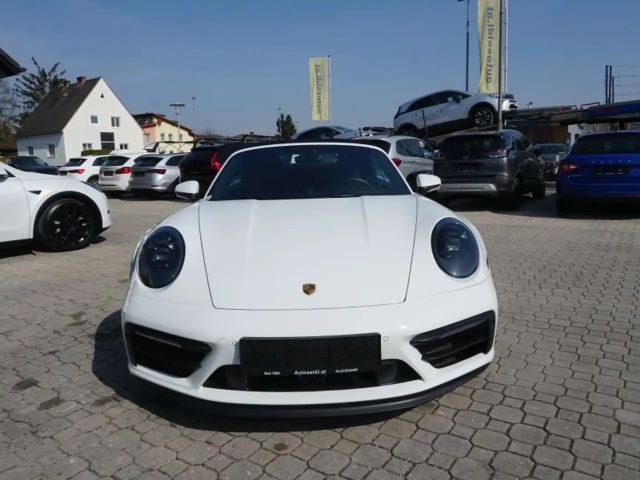 Porsche 911 Cabriolet Carrera GTS