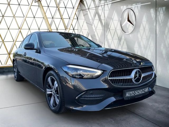 Mercedes-Benz C 180 AVANTGARDE Sedan