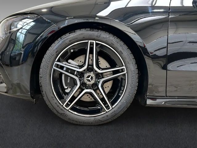 Mercedes-Benz CLA 200 AMG Line Coupé