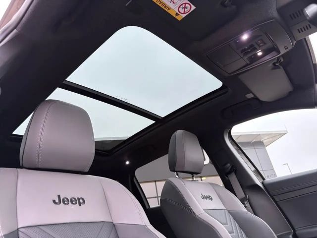 Jeep Compass NEW 74kWh 157 kW First Edition