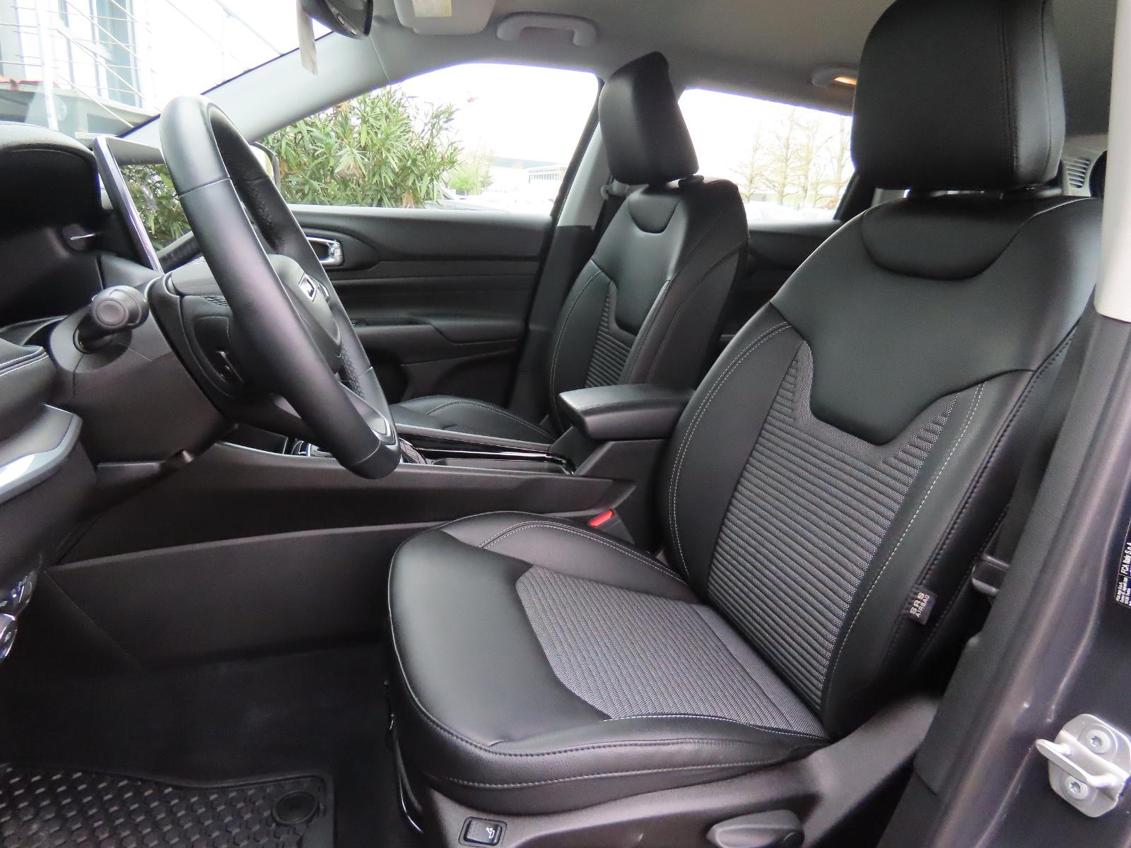 Jeep Compass 1.5 GSE T4 Autom. Keyless Sitzheiz. 360°