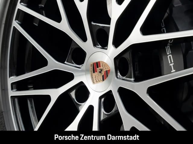 Porsche Cayenne Black Edition