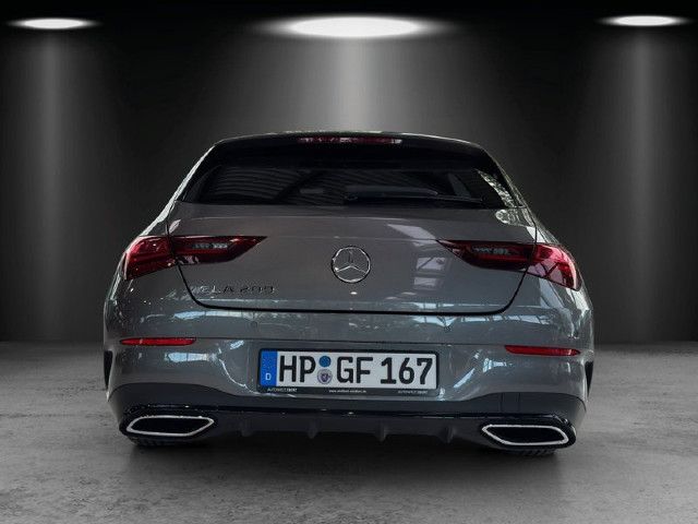 Mercedes-Benz CLA 200 AMG Line Shooting Brake