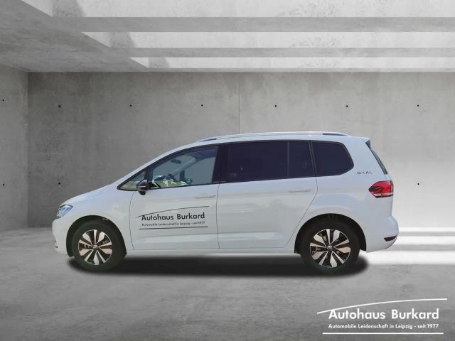 Volkswagen Touran 1.5 TSI DSG