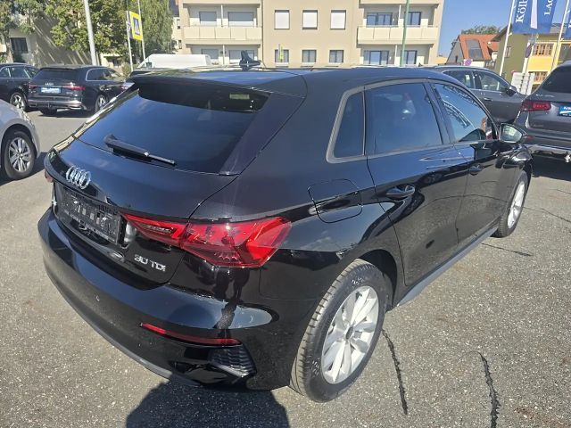 Audi A3 30 TDI S-Tronic Sedan