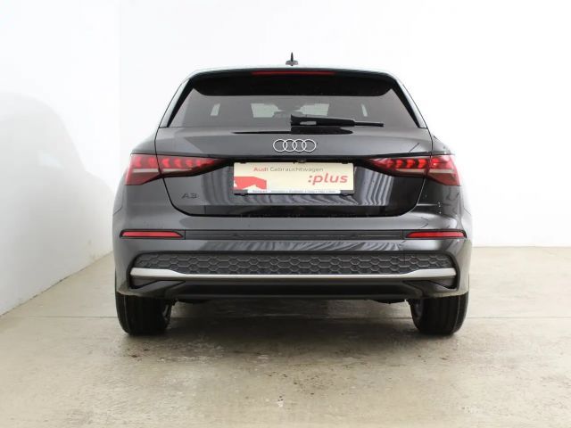 Audi A3 30 TDI Sedan