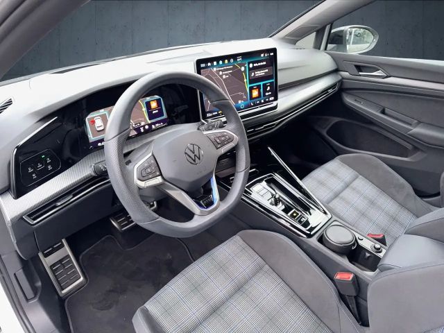 Volkswagen Golf Business GTE