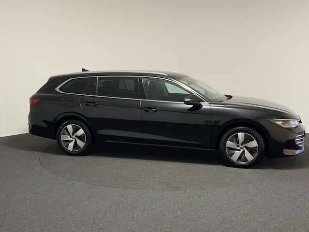 Volkswagen Passat 1.5 eTSI DSG
