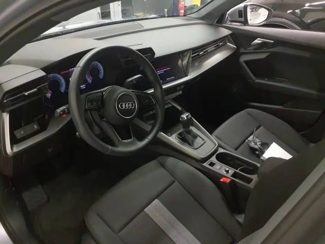Audi A3 30 TDI Sedan Sportback