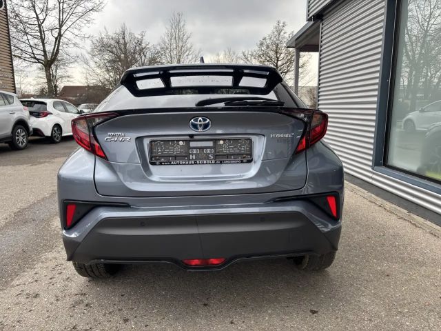 Toyota C-HR Hybride Team D