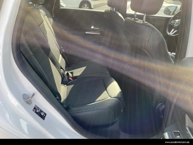 Mercedes-Benz B 200 Progressive