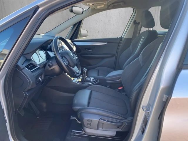 BMW 218 218d Gran Tourer Sport Line