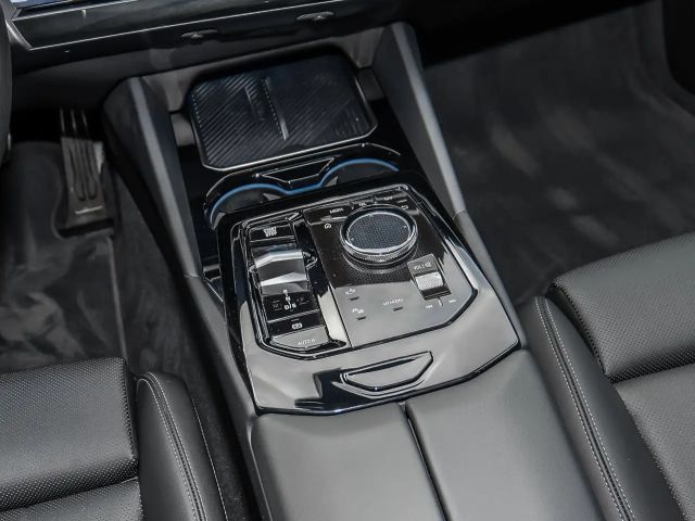 BMW 550 M-Sport Sedan xDrive