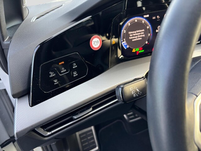 Volkswagen Golf 1.5 eTSI DSG Golf VIII