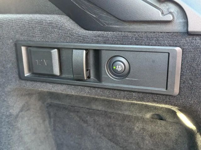 BMW 330 330e M-Sport Touring xDrive