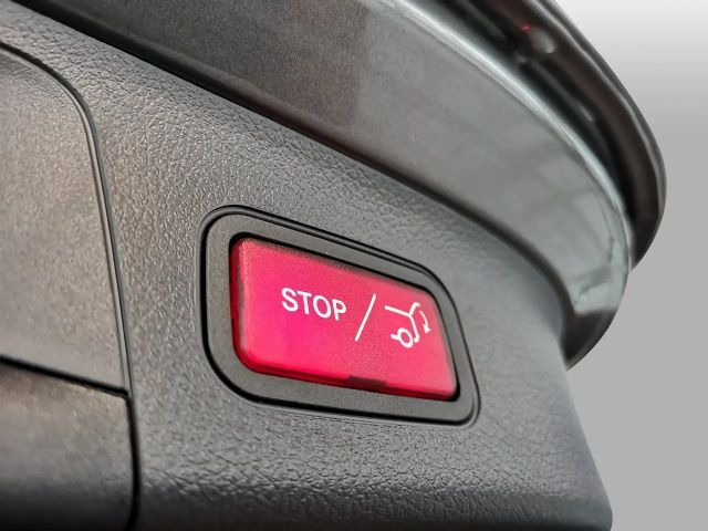 Mercedes-Benz GLA 180 Progressive