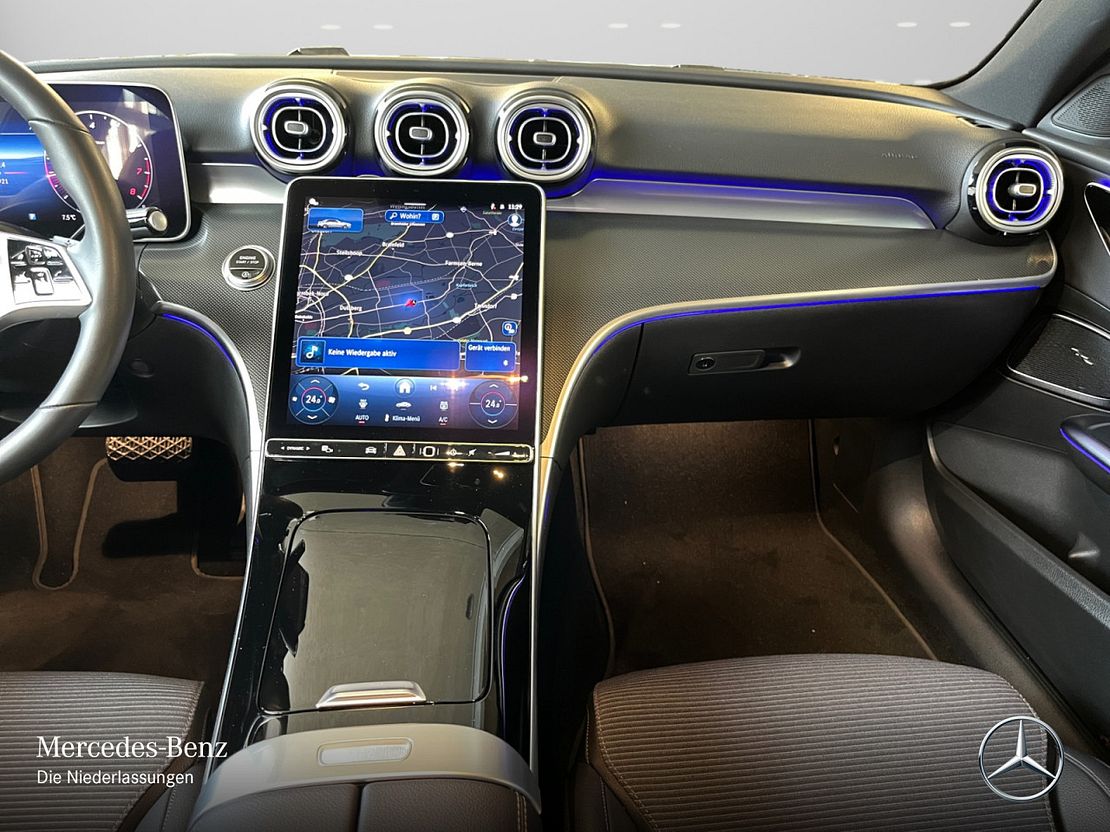 Mercedes-Benz C 180 AVANTGARDE Sedan