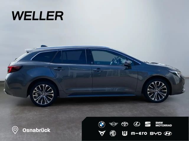 Toyota Corolla Hybride Team D