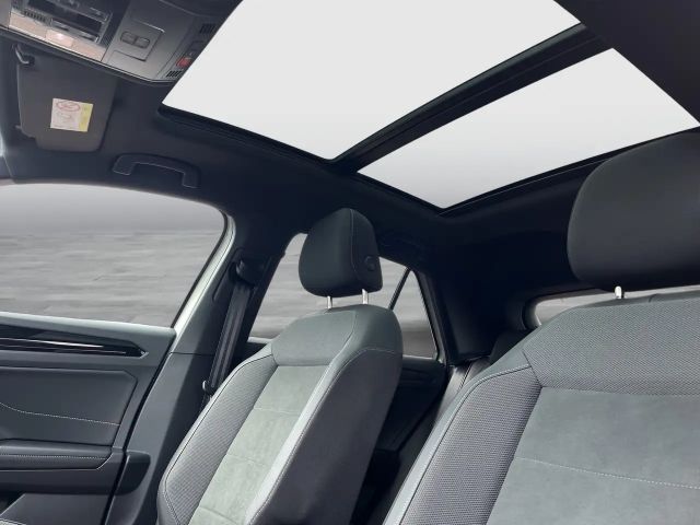 Volkswagen T-Roc 1.5 TSI R-Line