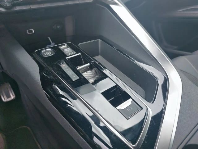 Peugeot 5008 EAT8 GT-Line HDi