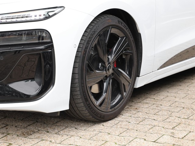 Audi A6 e-tron Avant