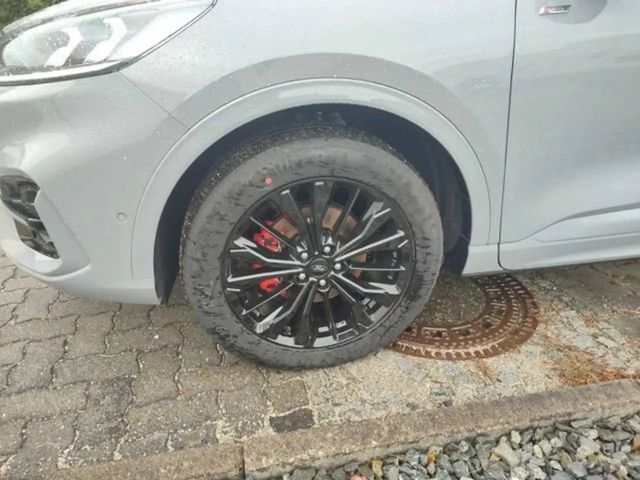 Ford Kuga ST Line X