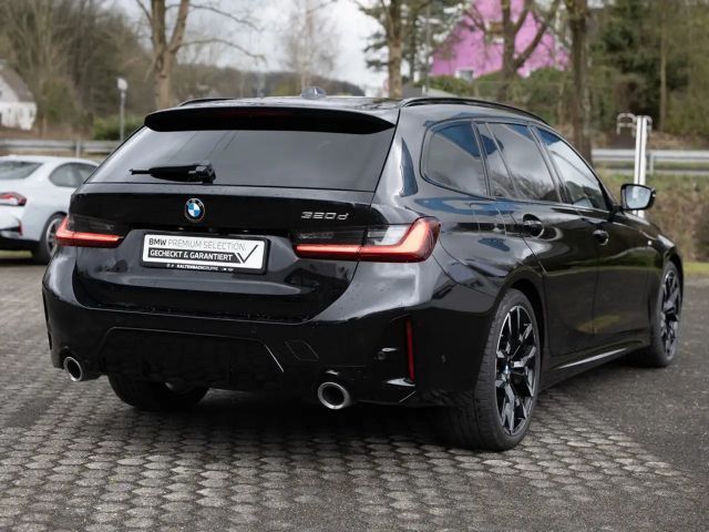 BMW 320 320d M-Sport Touring