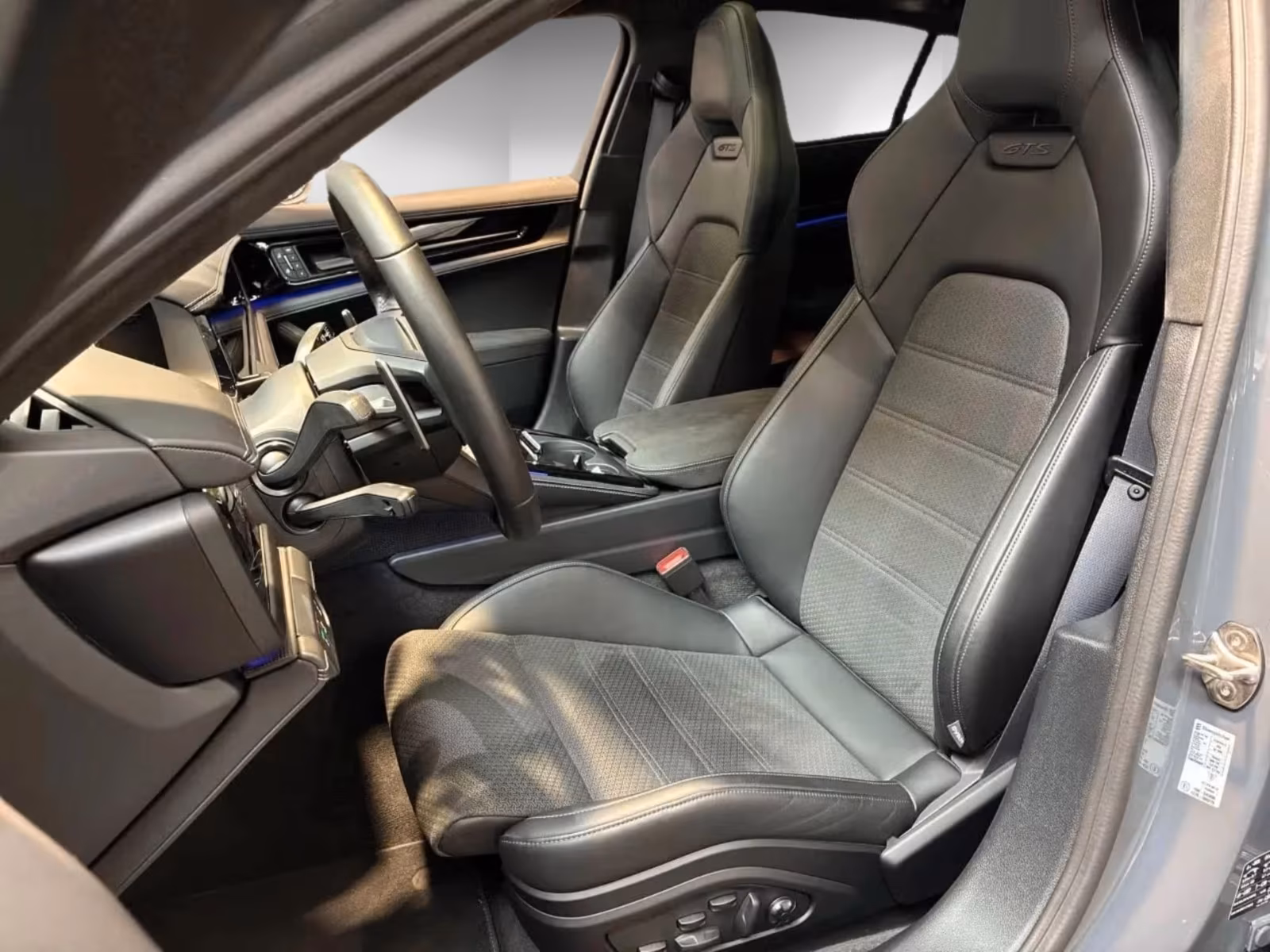 Porsche Panamera GTS