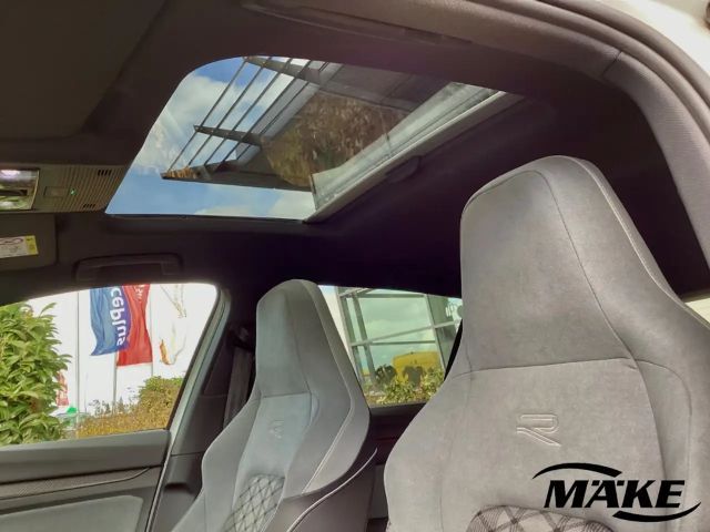 Volkswagen Golf 1.5 eTSI DSG IQ.Drive Style