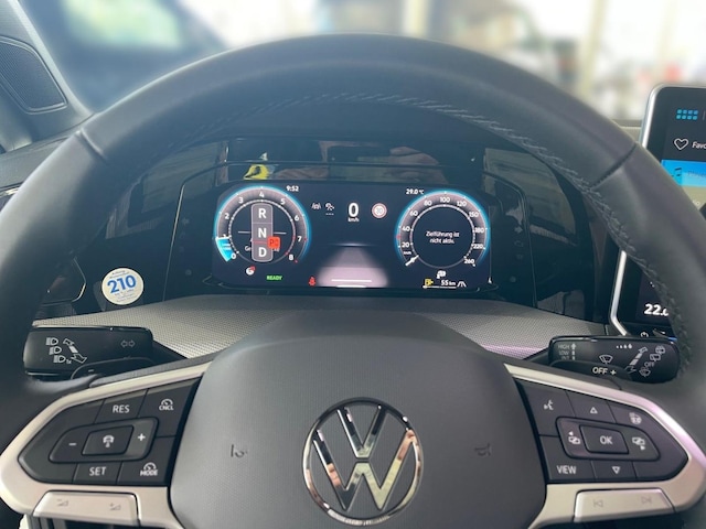 Volkswagen Golf DSG Style