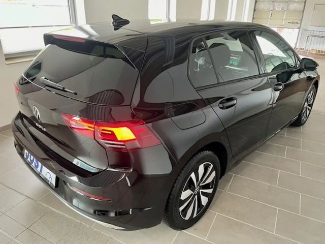 Volkswagen Golf 1.5 TSI Golf VIII Move