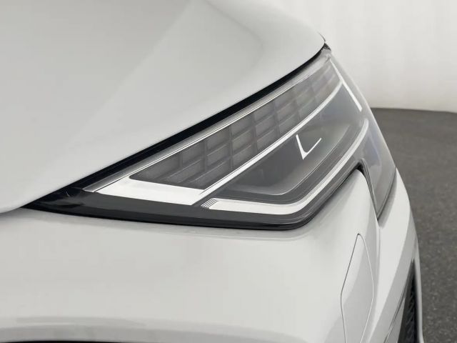 Audi A3 30 TFSI Sedan